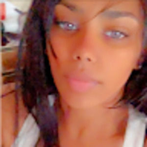 Meet your Posher, Mena